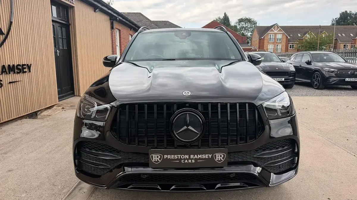 Used Mercedes GLE350 de AMG line 2022 Black SUV