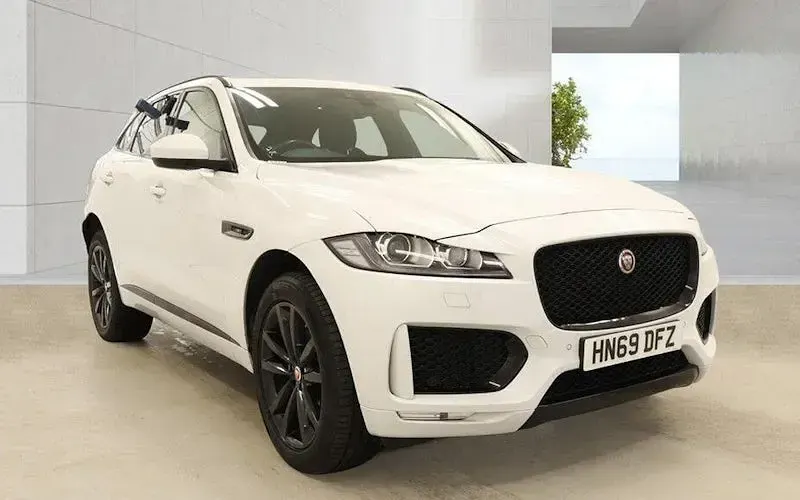 Used Jaguar F-Pace Chequered Flag 179 HP (131 kW) 2019 SUV