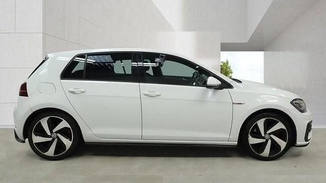 Used VW Golf VII GTI 230 HP (169 kW) 2017 White Hatchback