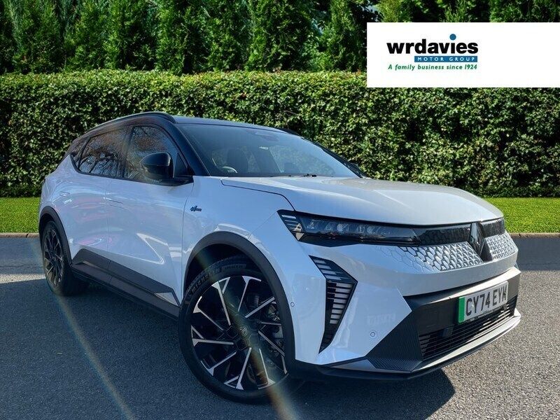 White/black Used 2024 Renault Scénic Esprit Alpine MPV | £37,990 (A bit pricey) - Image 1/4