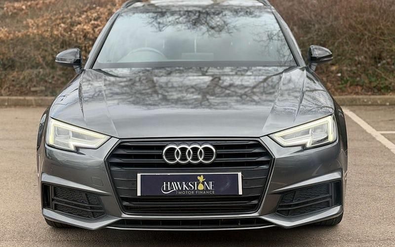 Used Audi A4 Black Edition 190 HP (139 kW) 2017 Grey Estate