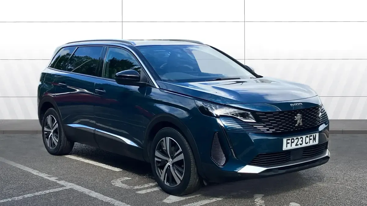 Used Peugeot 5008 Allure+ 131 HP (96 kW) 2023 SUV