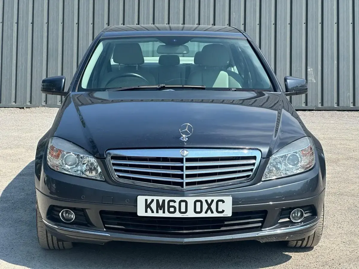 Used Mercedes C220 Elegance 167 HP (122 kW) 2010 Grey Sedan
