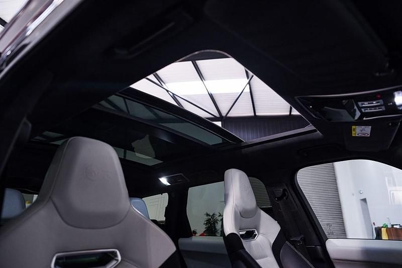 Used Land Rover Range Rover Sport SVR 575 HP (422 kW) 2022 Black SUV