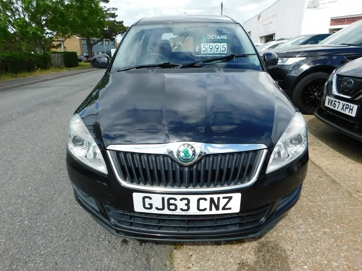 Used Skoda Roomster SE 105 HP (77 kW) 2013 Black MPV