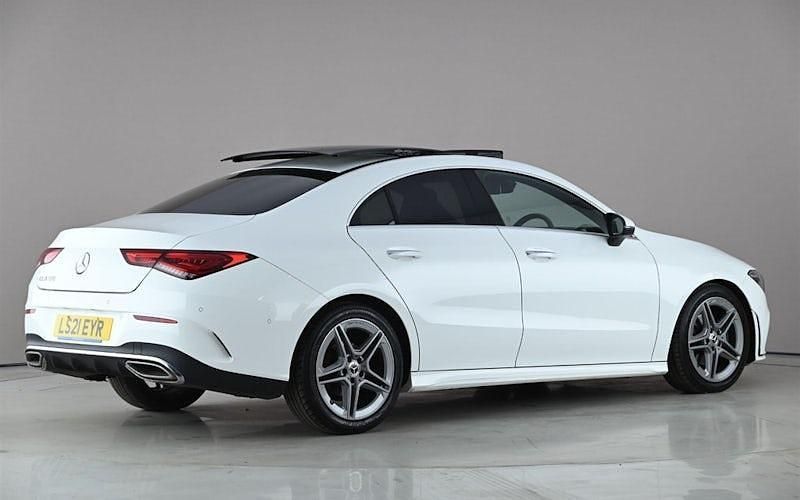 Used Mercedes CLA180 AMG Line Premium Plus 136 HP (100 kW) 2022 Sedan