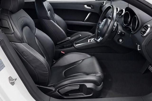 Used Audi TT Black Edition 272 HP (200 kW) 2013 White Coupe