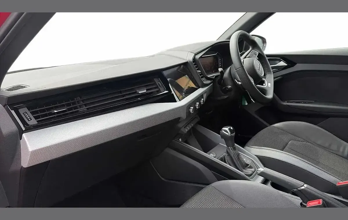 Used Audi A1 Black Edition 113 HP (83 kW) 2024 Red SUV
