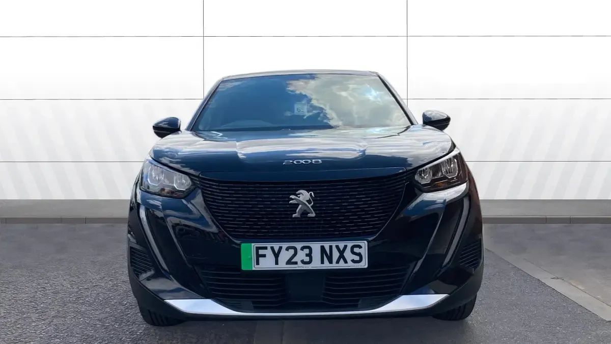 Used Peugeot e-2008 Active+ 100 kW (136 HP) 2023 Black SUV