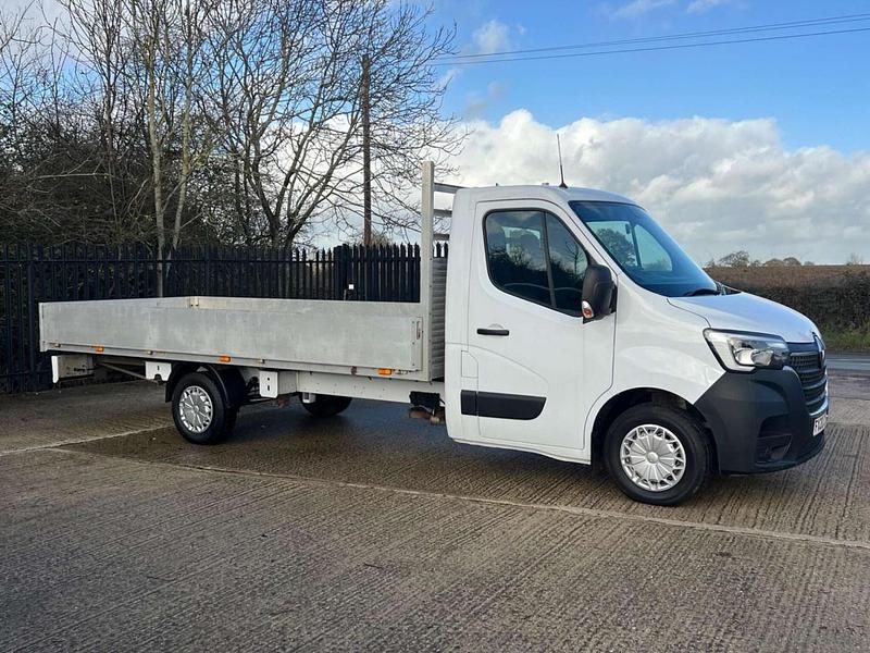 Used Renault Master Business 2020 White Cabriolet