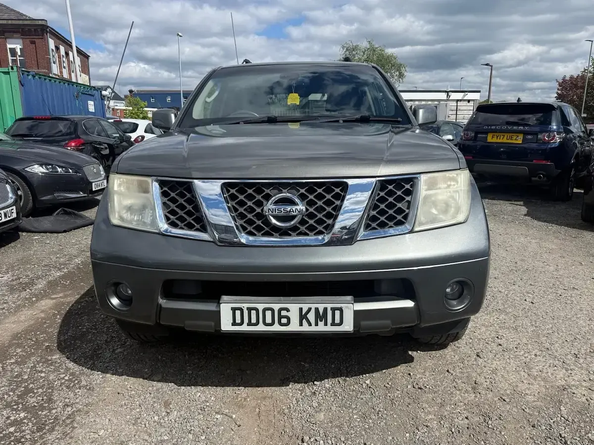 Used Nissan Pathfinder 2006 Grey SUV