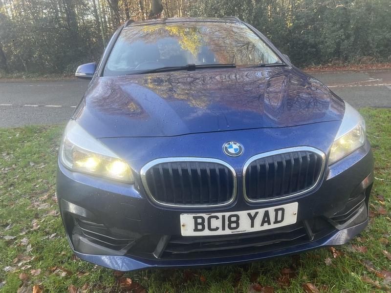 Begagnad BMW 218 Gran Tourer 2018 Blå Minibuss