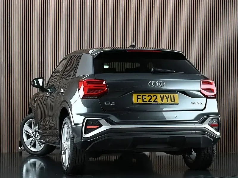 Used Audi Q2 S-Line 114 HP (83 kW) 2022 Grey SUV