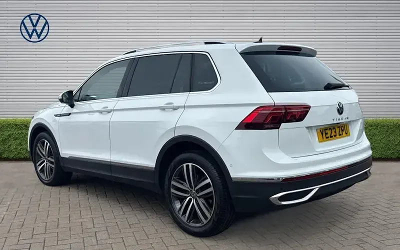 Used VW Tiguan Elegance 150 HP (110 kW) 2023 White SUV