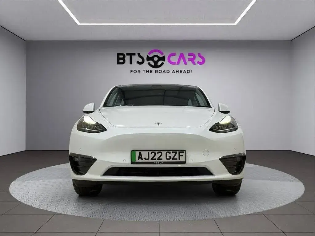 Used Tesla Model Y Long Range AWD 282 kW (384 HP) 2022 White SUV