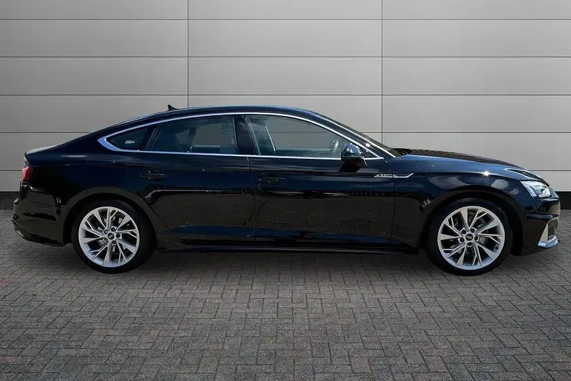 Used Audi A5 Sportback Sport 148 HP (108 kW) 2024 Brilliant black Hatchback