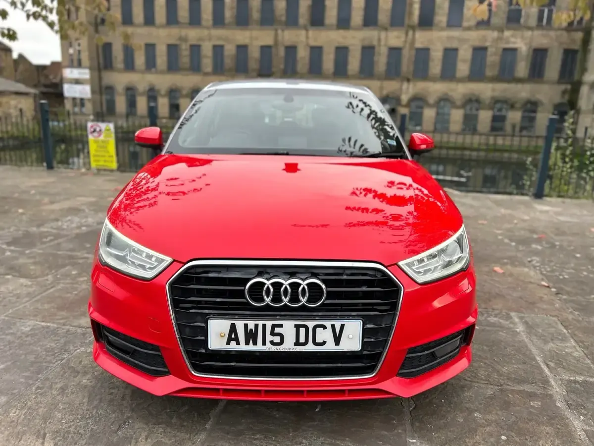 Used Audi A1 S-Line 125 HP (91 kW) 2015 Red Hatchback