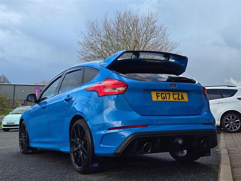 Used Ford Focus RS 350 HP (257 kW) 2017 Blue Hatchback