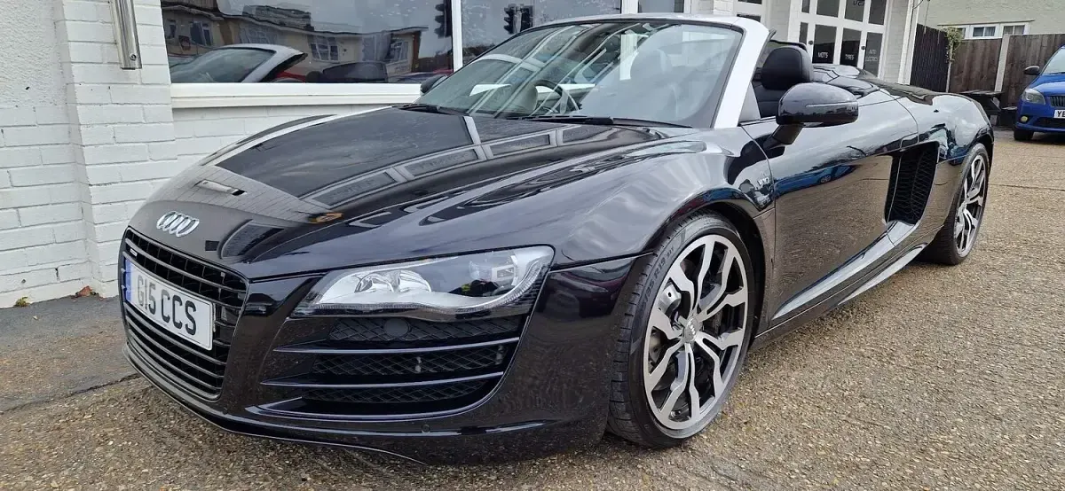 Used Audi R8 Spyder Design 525 HP (386 kW) 2012 Black Cabriolet