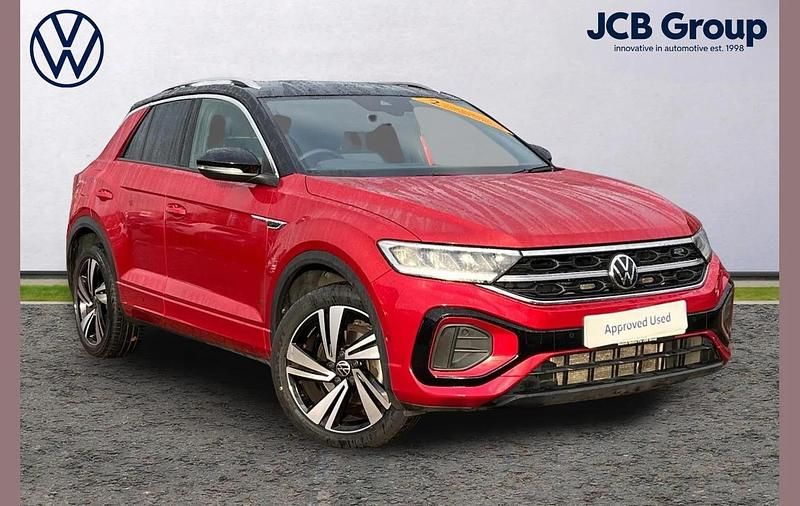 Used VW T-Roc R-line 150 HP (110 kW) 2024 Red SUV