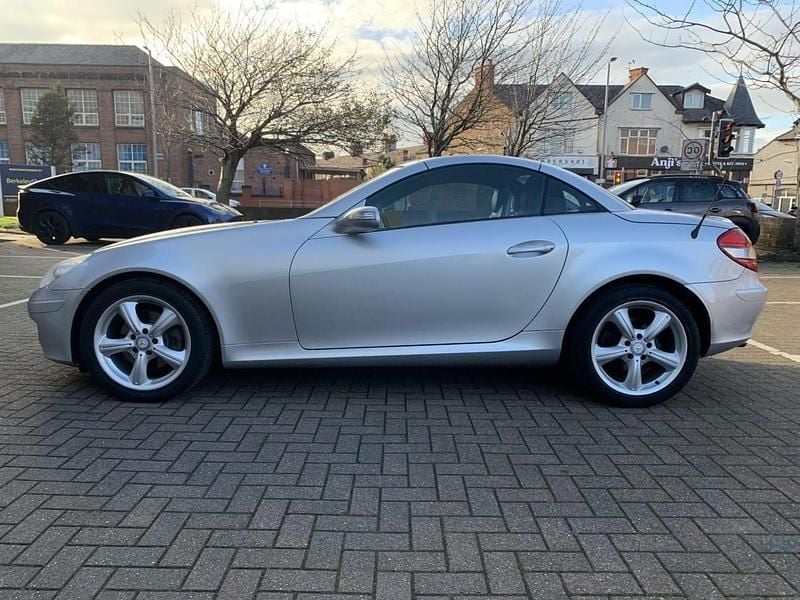 Usado Mercedes SLK280 2008 Prateado Cabrios