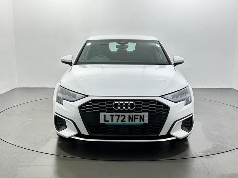 Used Audi A3 Sportback 110 HP (80 kW) 2022 White Hatchback