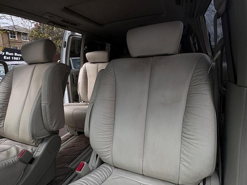 Used Nissan Elgrand 2017 White