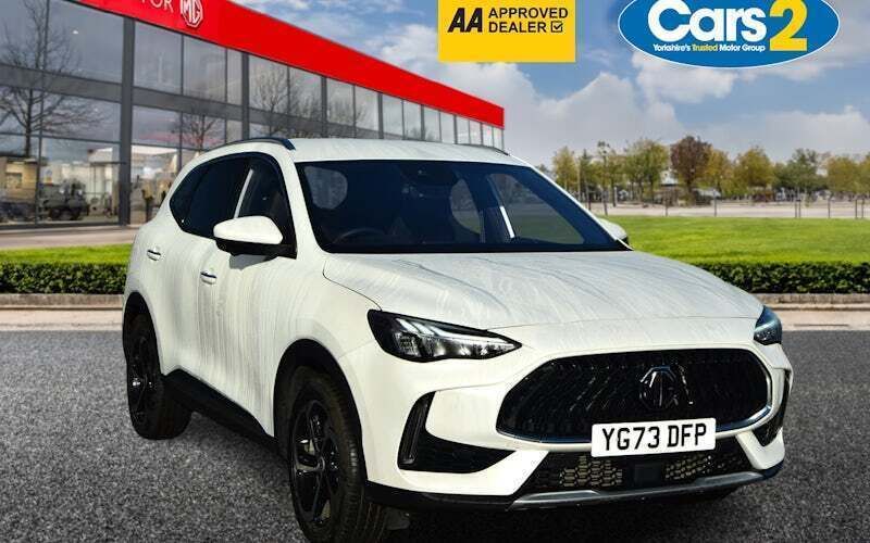 White Used 2023 MG HS Trophy SUV | £18,490 (Good price) - Image 1/4