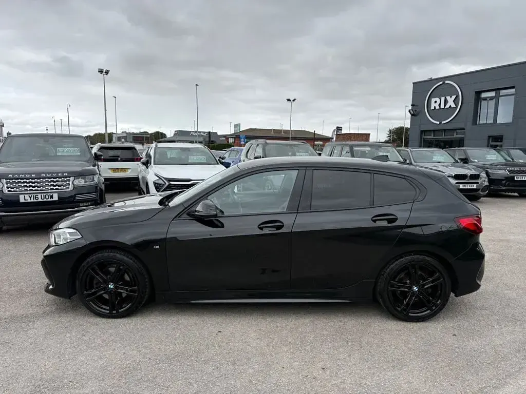 Used BMW 118 M Sport 140 HP (102 kW) 2020 Black Hatchback