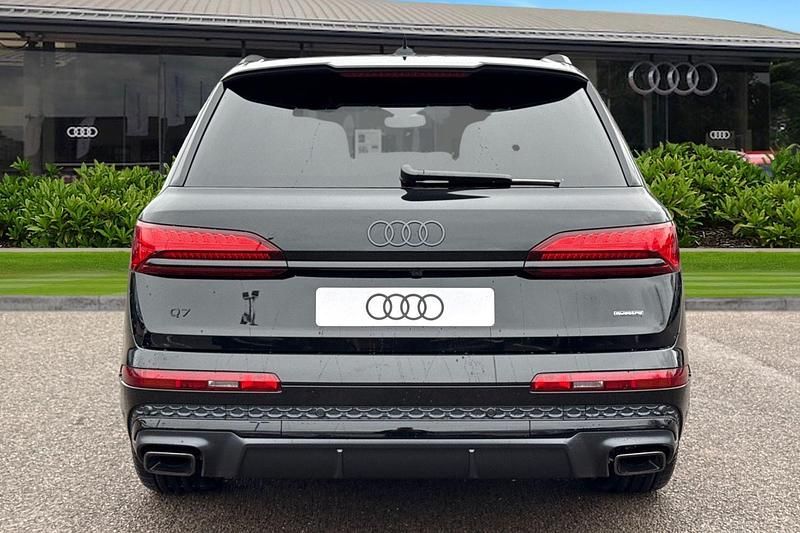 New Audi Q7 Black Edition 2026 Black SUV