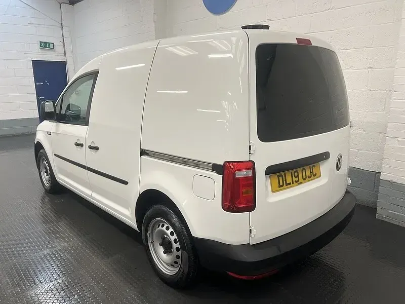 Used VW Caddy Startline 102 HP (75 kW) 2019 White MPV