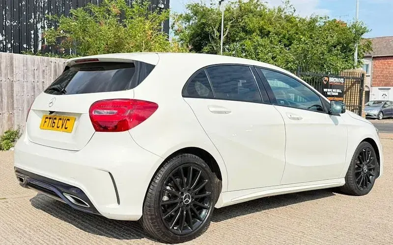 Used Mercedes A180 AMG line 109 HP (80 kW) 2018 Hatchback
