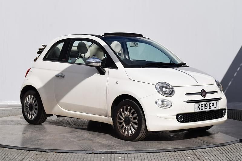 Used Fiat 500 Lounge 69 HP (50 kW) 2019 White Cabriolet