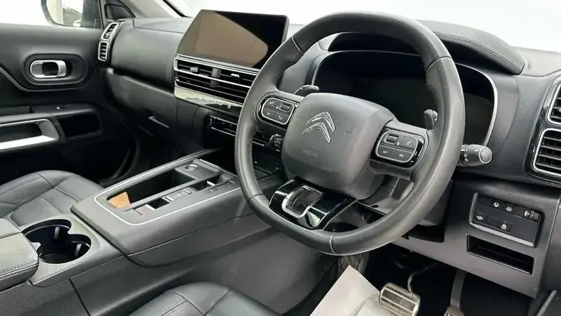 Used Citroën C5 PureTech 131 HP (96 kW) 2023 Blue Hatchback