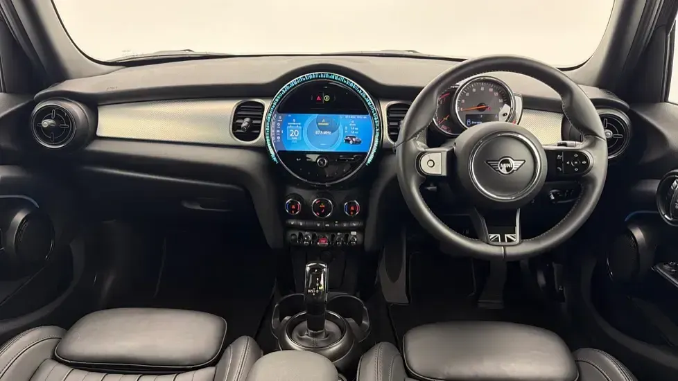 Used Mini Cooper Exclusive 134 HP (98 kW) 2023 Black Hatchback