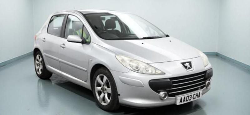 Silver Used 2007 Peugeot 307 S Hatchback | £850 (Fair price) - Image 1/4