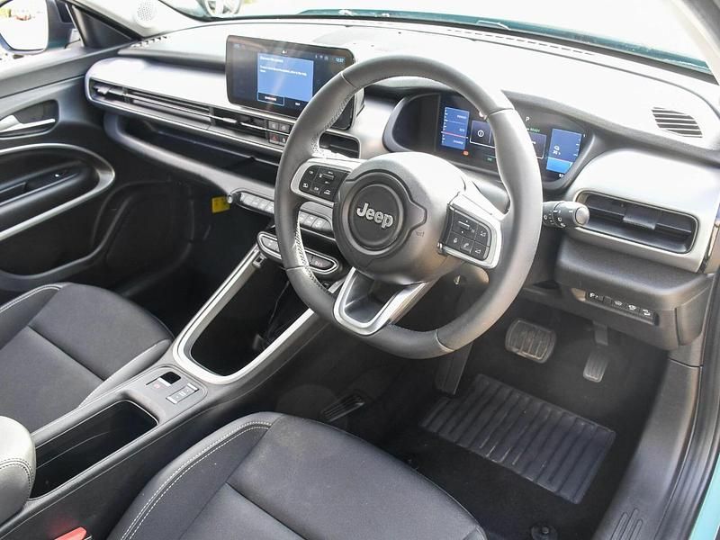 Used Jeep Avenger EV Summit 113 kW (154 HP) 2024 Blue SUV