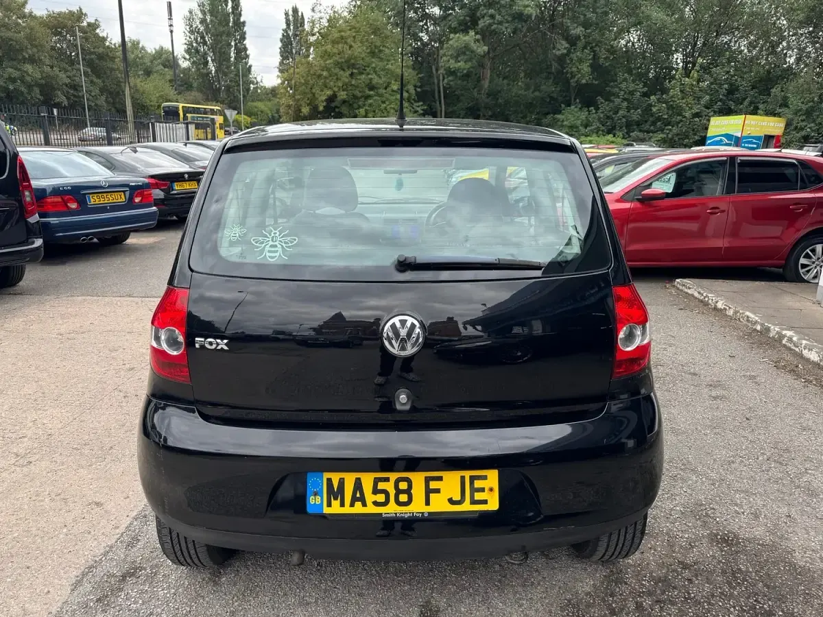 Used VW Fox 55 HP (40 kW) 2008 Black Hatchback