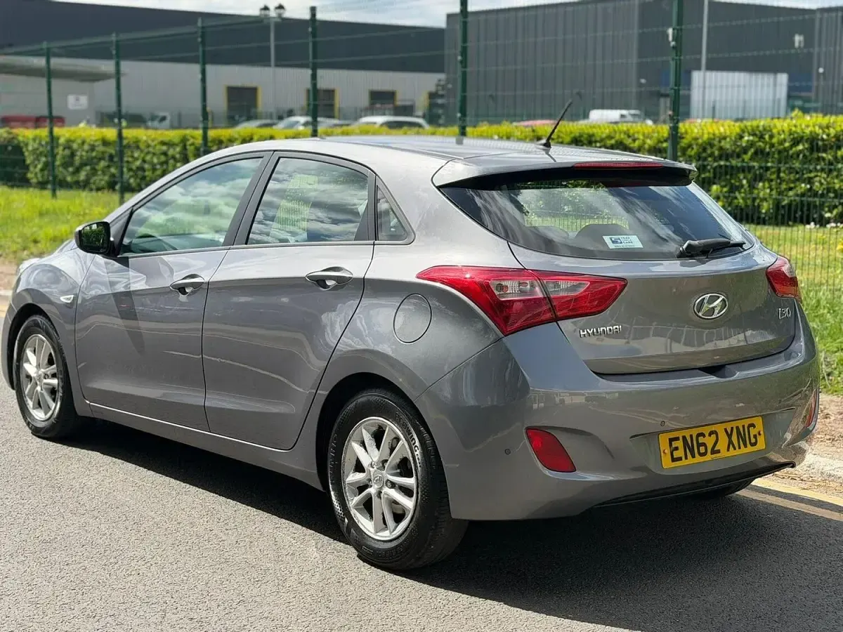 Used Hyundai i30 Active 110 HP (80 kW) 2013 Grey Hatchback