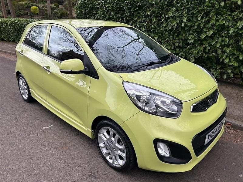 Used Kia Picanto 84 HP (61 kW) 2014 Green Hatchback