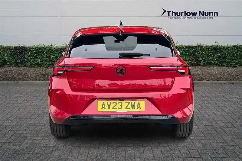 Used Vauxhall Astra S 131 HP (96 kW) 2023 Red Hatchback