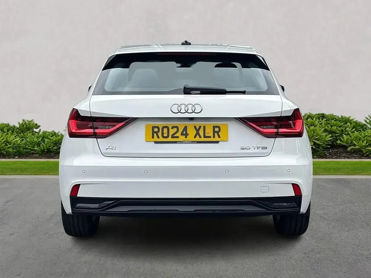 Used Audi A1 Sportback Sport 110 HP (80 kW) 2024 White Hatchback