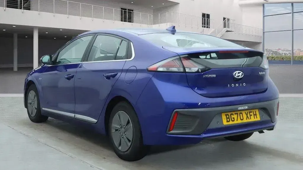 Used Hyundai Ioniq Premium 141 HP (103 kW) 2021 Blue Hatchback