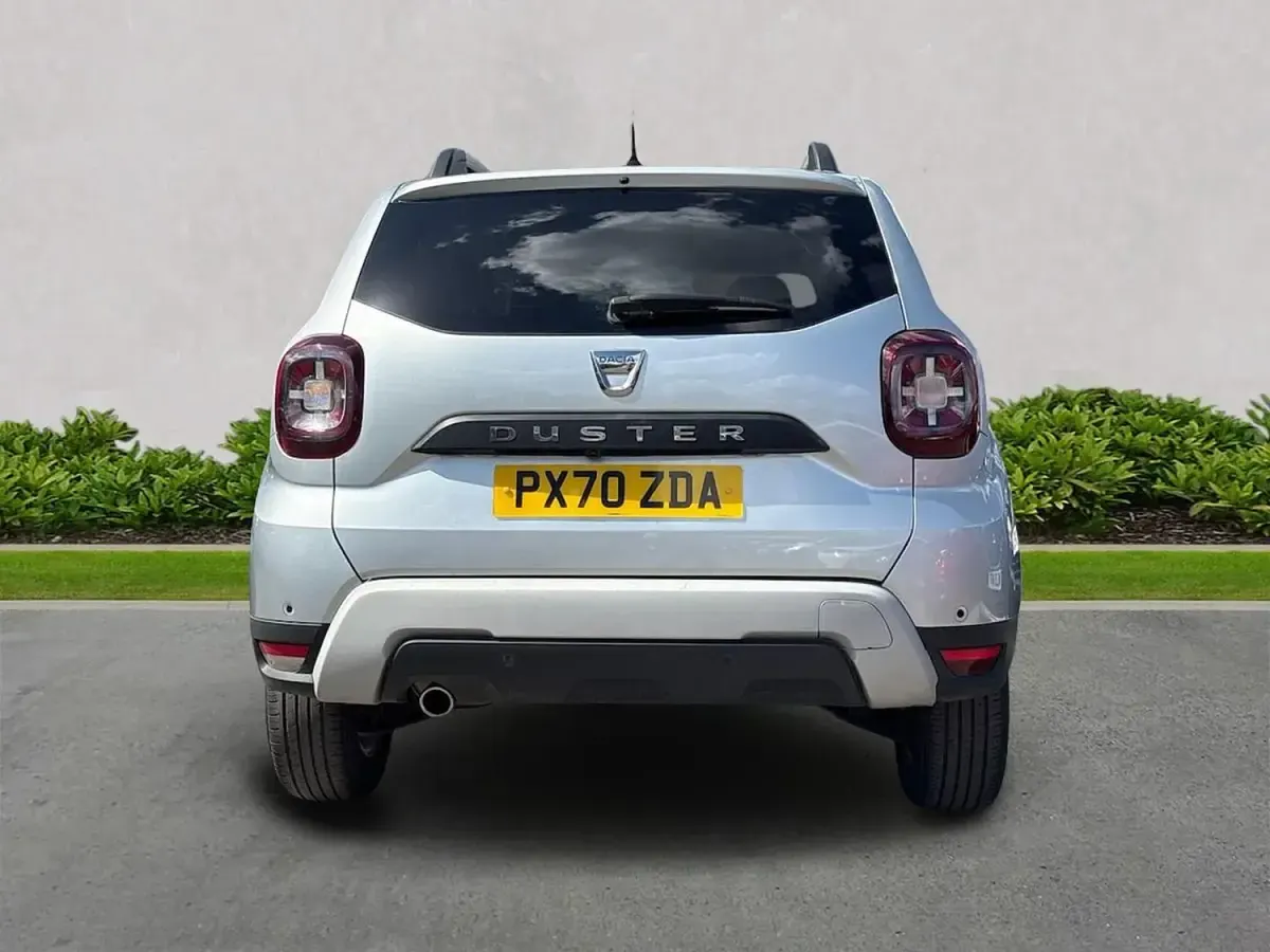 Käytetty Dacia Duster Comfort 130 HP (95 kW) 2020 Harmaa Katumaasturi