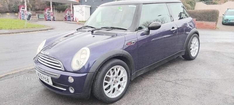 Used Mini Cooper Hatch 116 HP (85 kW) 2005 Mauve/purple Hatchback