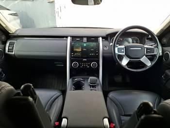 Usado Land Rover Discovery 5 SE 2023 Preto SUV