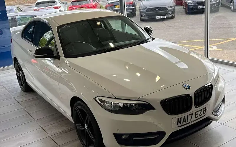 Usado BMW 218 Sport Line 136 HP (100 kW) 2017 Coupé
