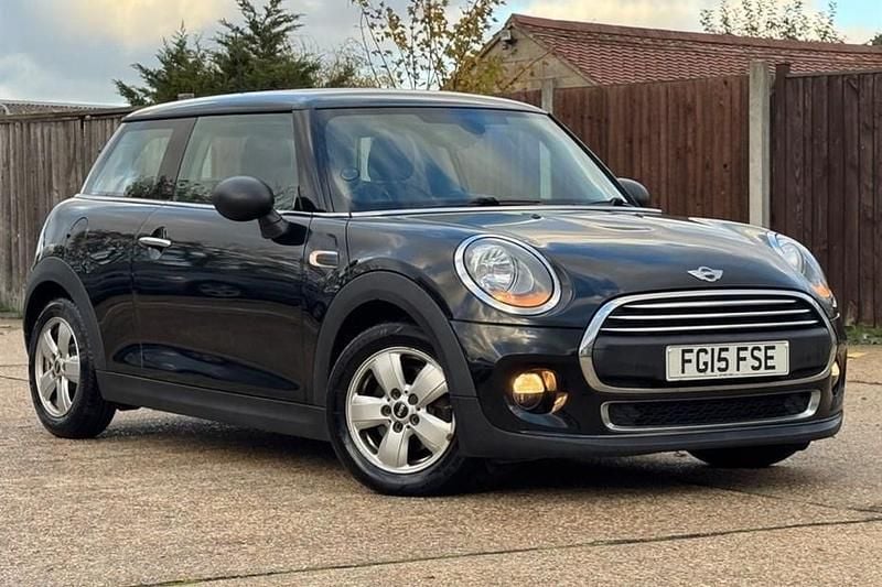 Black Used 2015 Mini ONE Hatch Hatchback | £6,995 (Fair price) - Image 1/1
