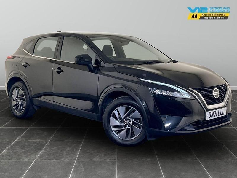Black Used 2021 Nissan Qashqai Acenta Premium SUV | £14,695 (Good price) - Image 1/2