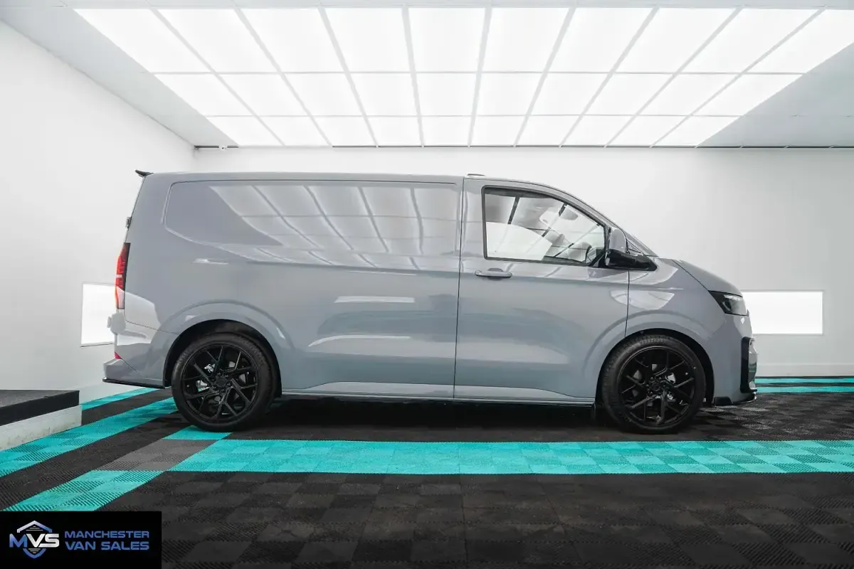 New VW T7 Edition 170 HP (125 kW) 2026 Grey Van